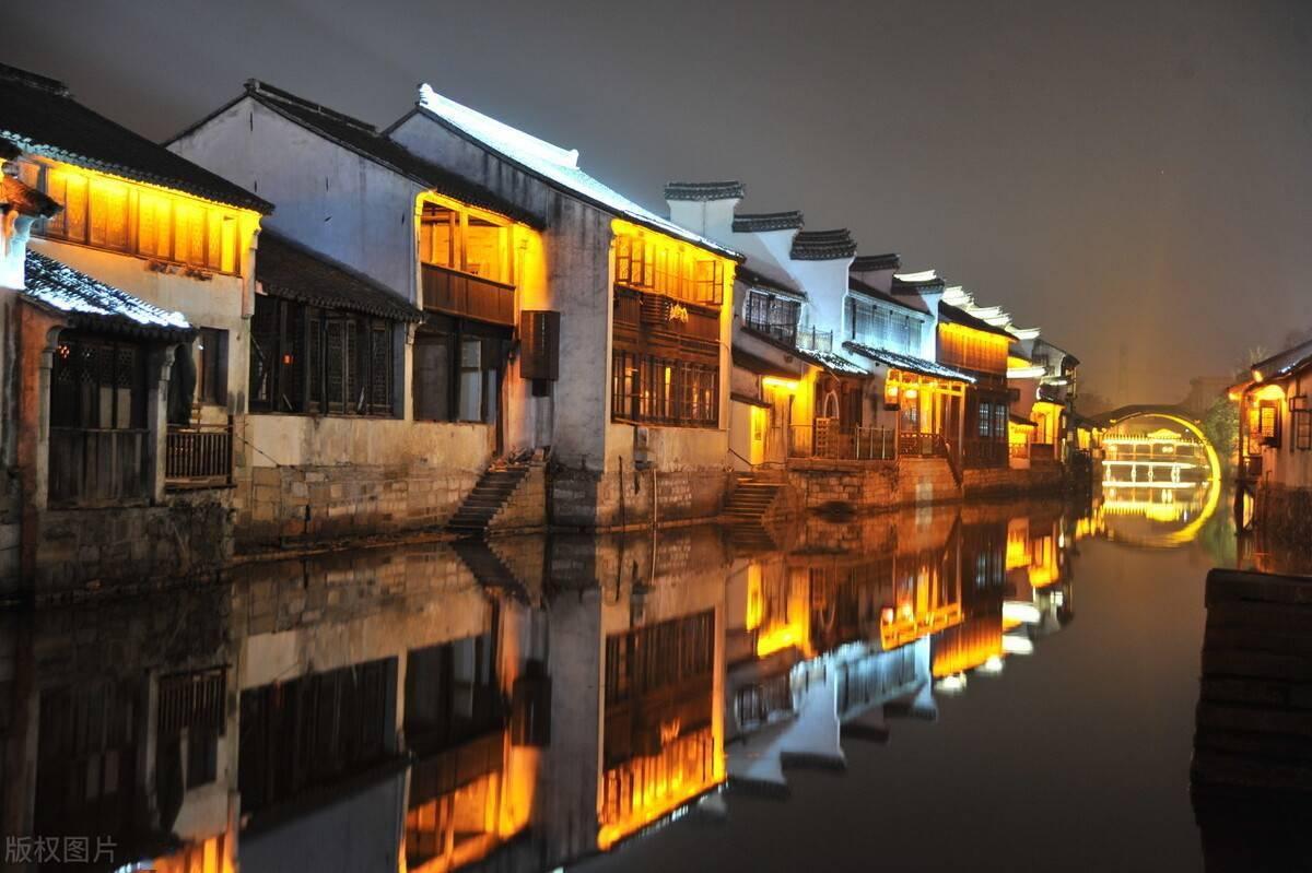 小猫钓鱼游戏龙王版有船